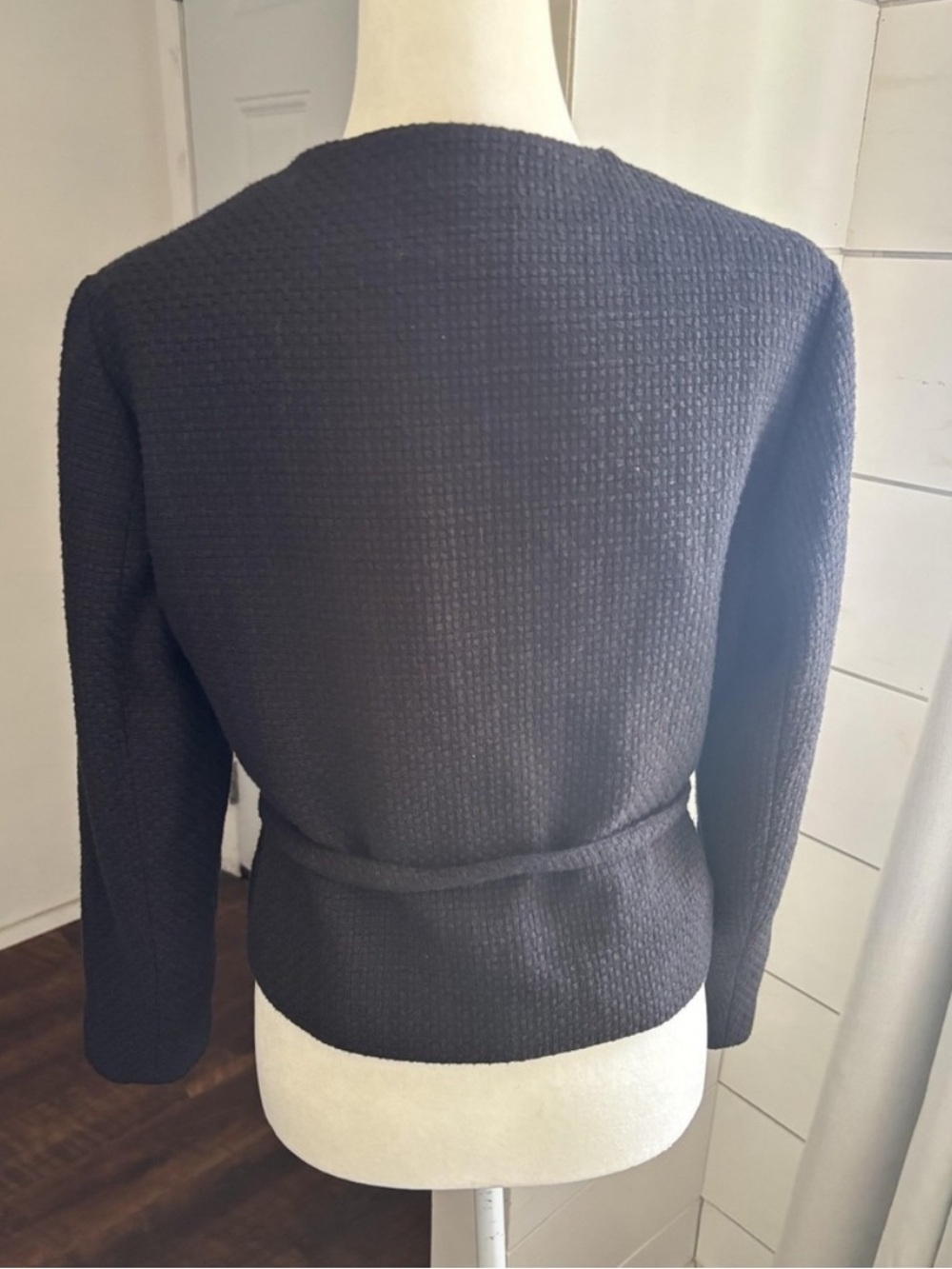 Zara NWT Textured Black tie Belted blazer cardigan Jacket with Gold Buttons - Picture 5 of 5